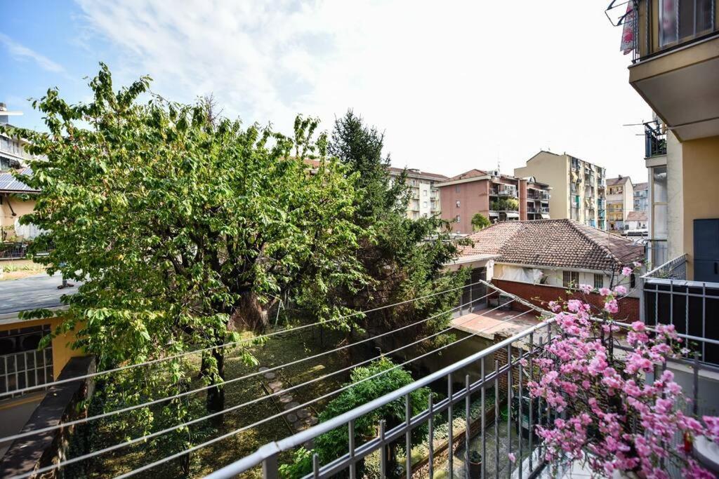 Benvenuti Casa Leo - Elegante Appartamento Turijn Buitenkant foto